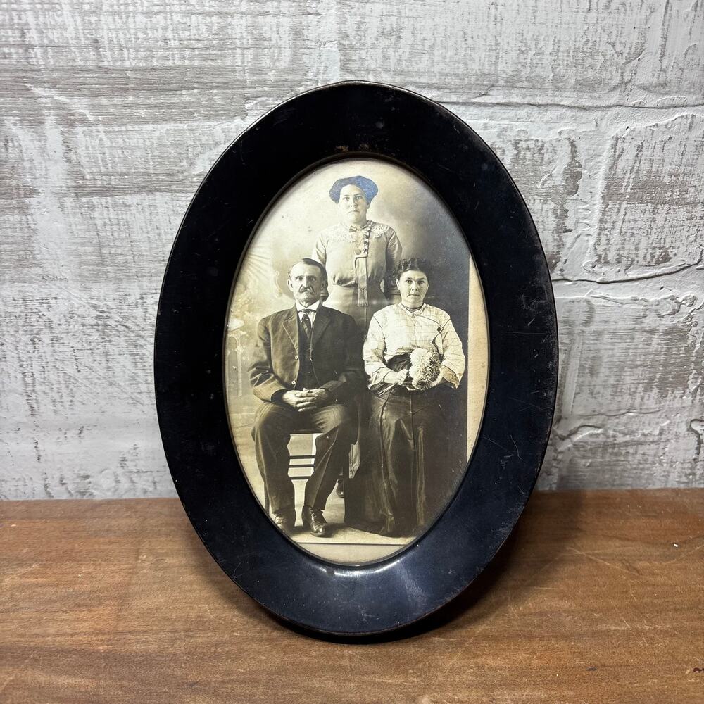 Antique Oval Victorian Family Portrait in Black Frame